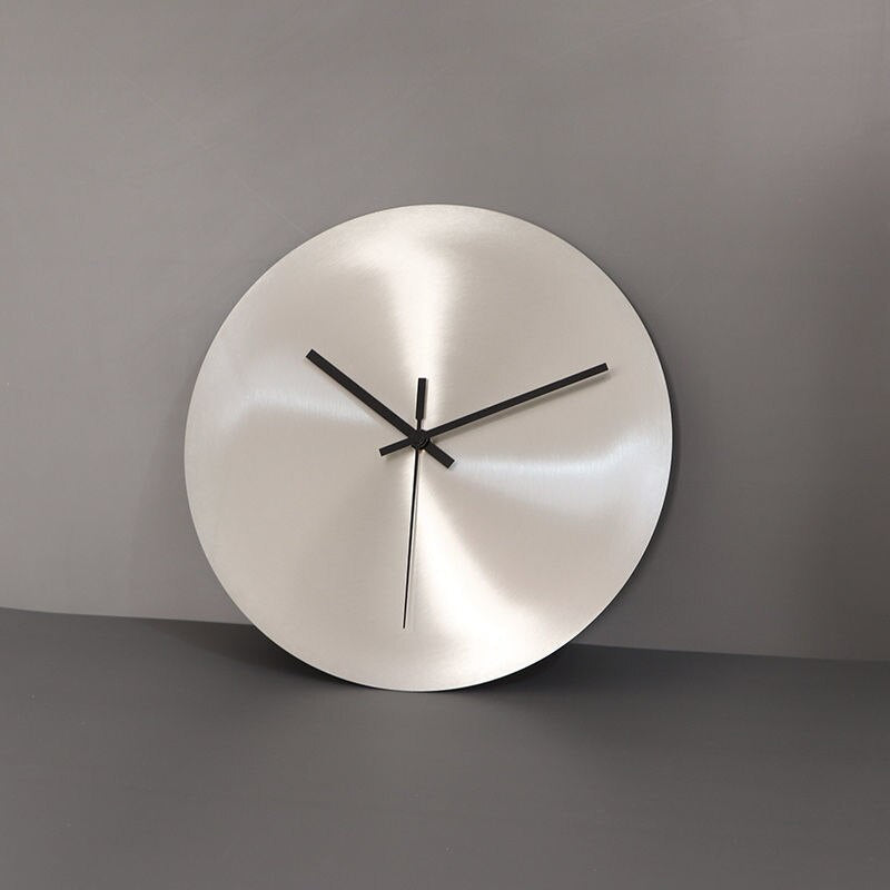 Minimalistische RVS Wandklok – Moderne Design Klok voor Woonkamer of Kantoor