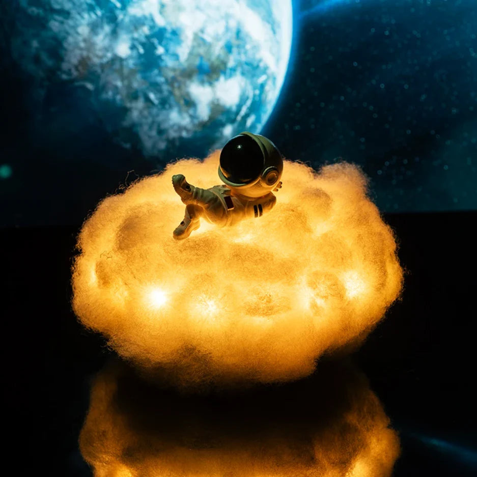 Astronaut Wolken Licht Lamp