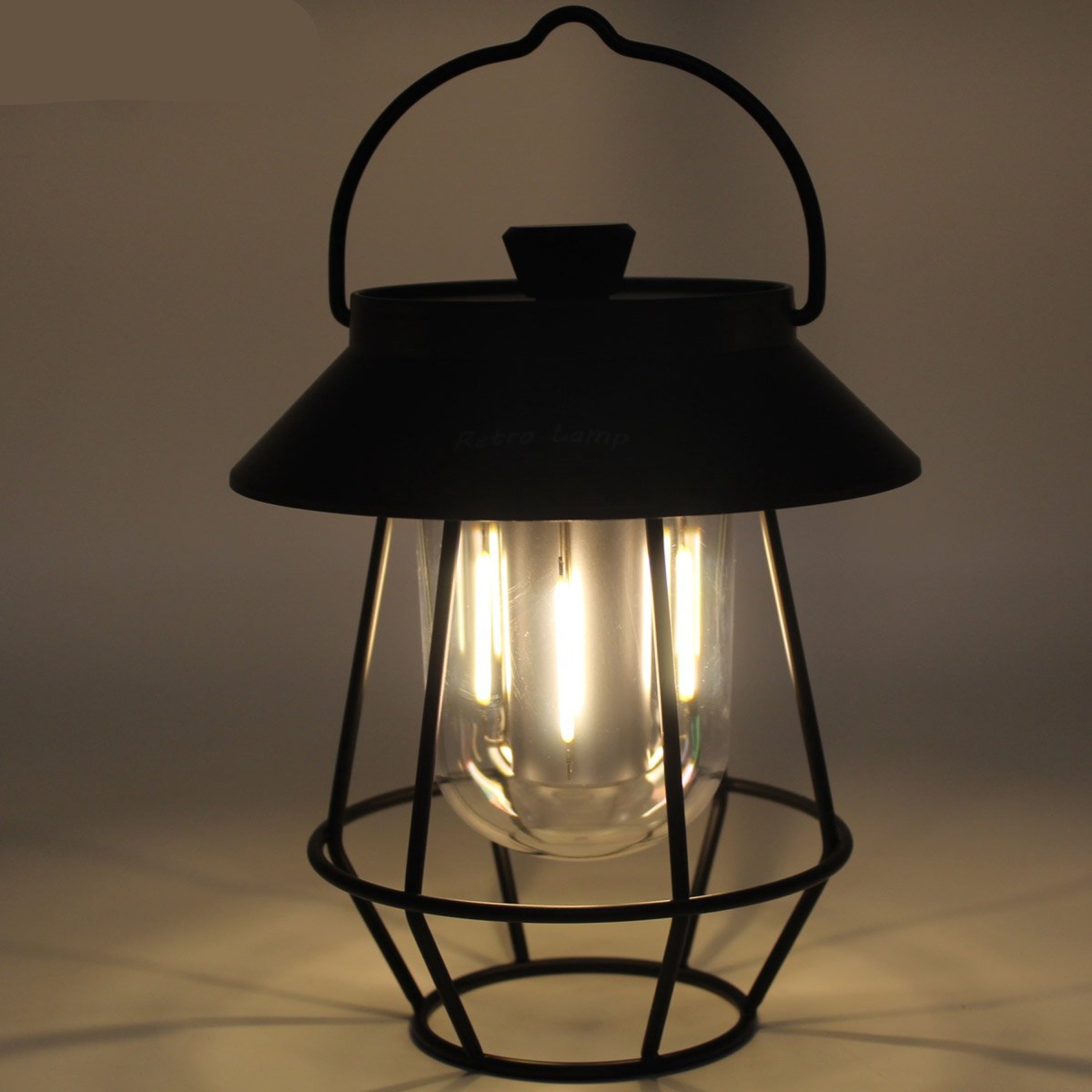 Vintage LED Tafellamp met Warm Licht & Draagbaar Kooi Ontwerp