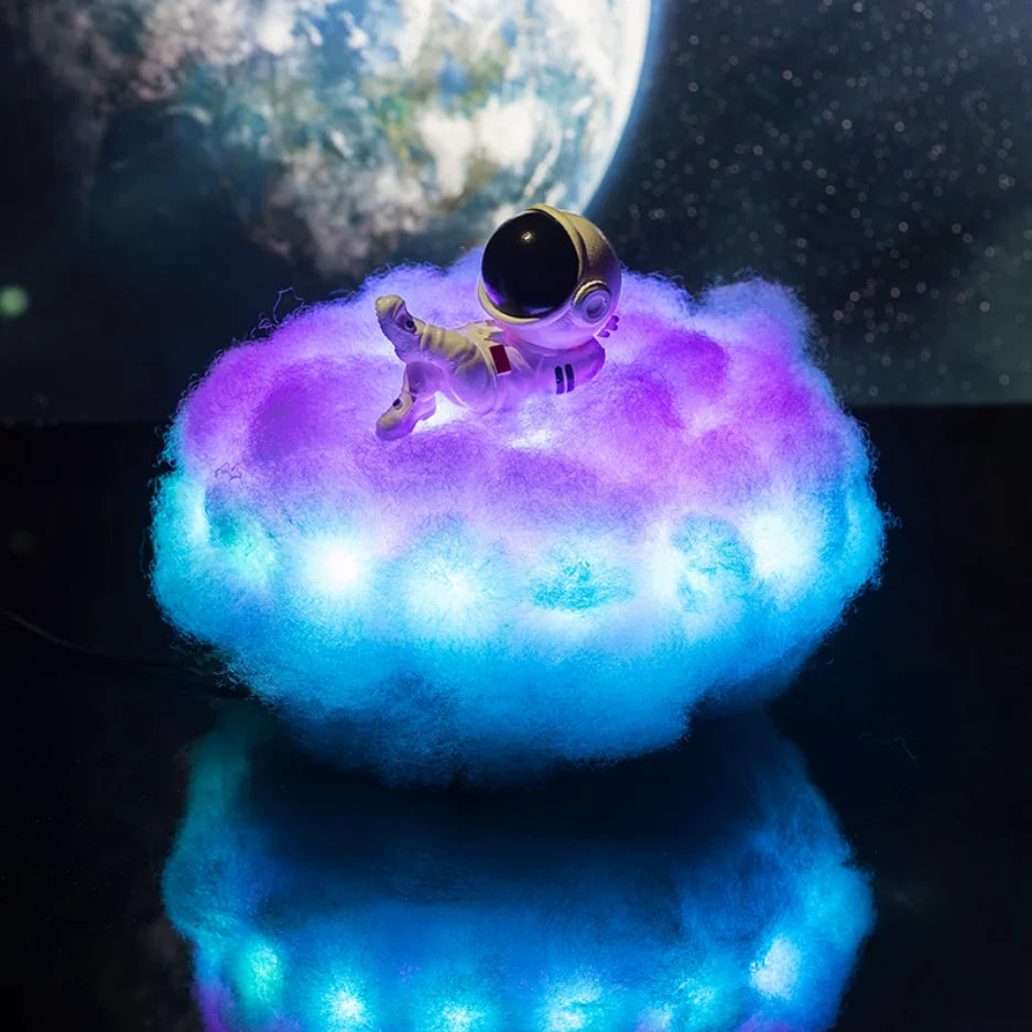 Astronaut Wolken Licht Lamp