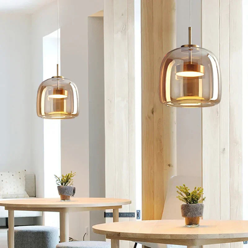 Minimalistische hanglamp van transparant glas