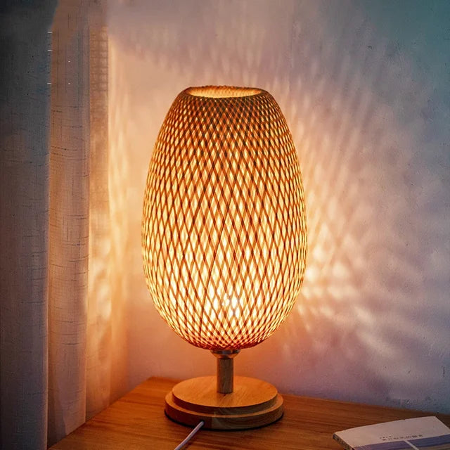 Vintage tafellamp van hout en metaal